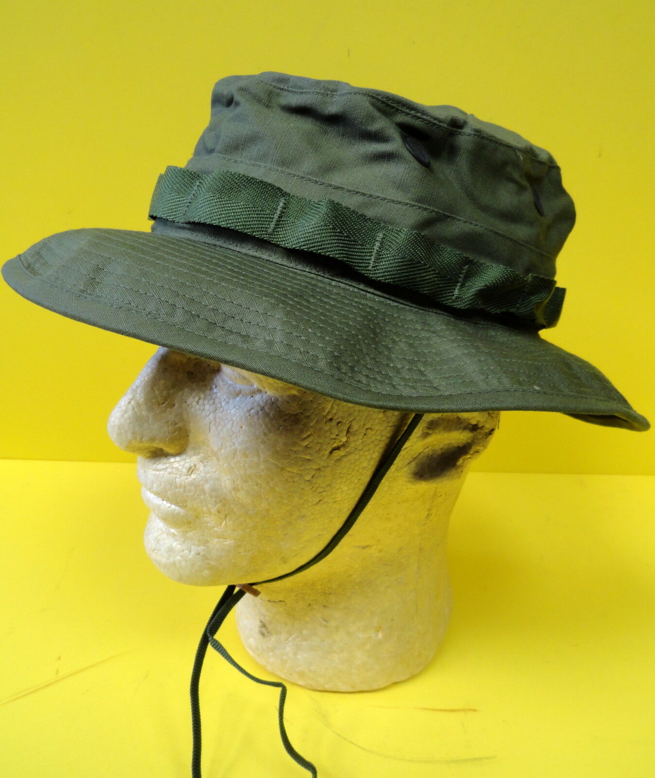 1969 US ARMY VIETNAM BOONIE HAT W/INSECT NET MINT CONDITION