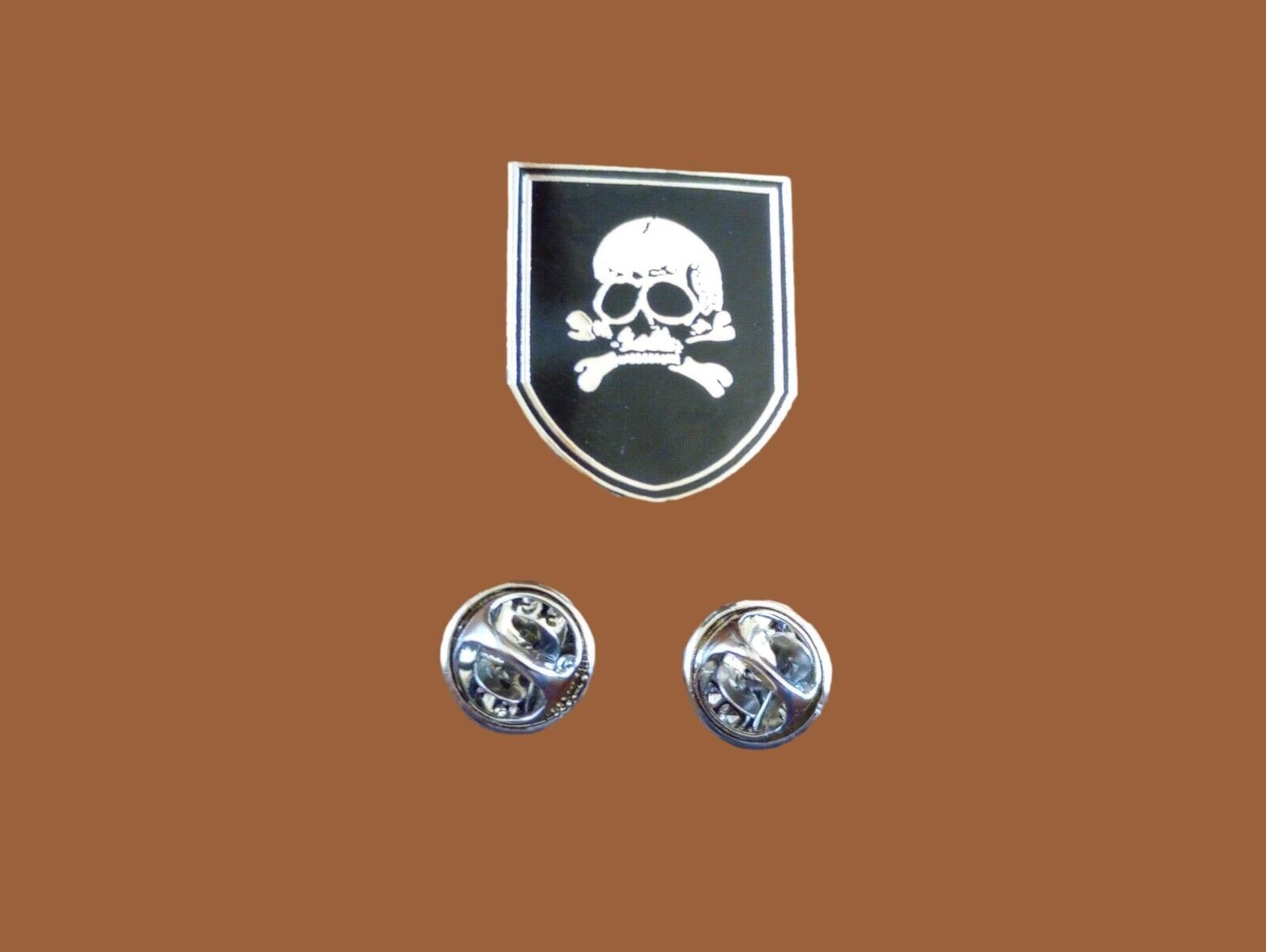 SKULL AND BONES HAT PIN LAPEL DOUBLE POST PIN NEW IN BAGS