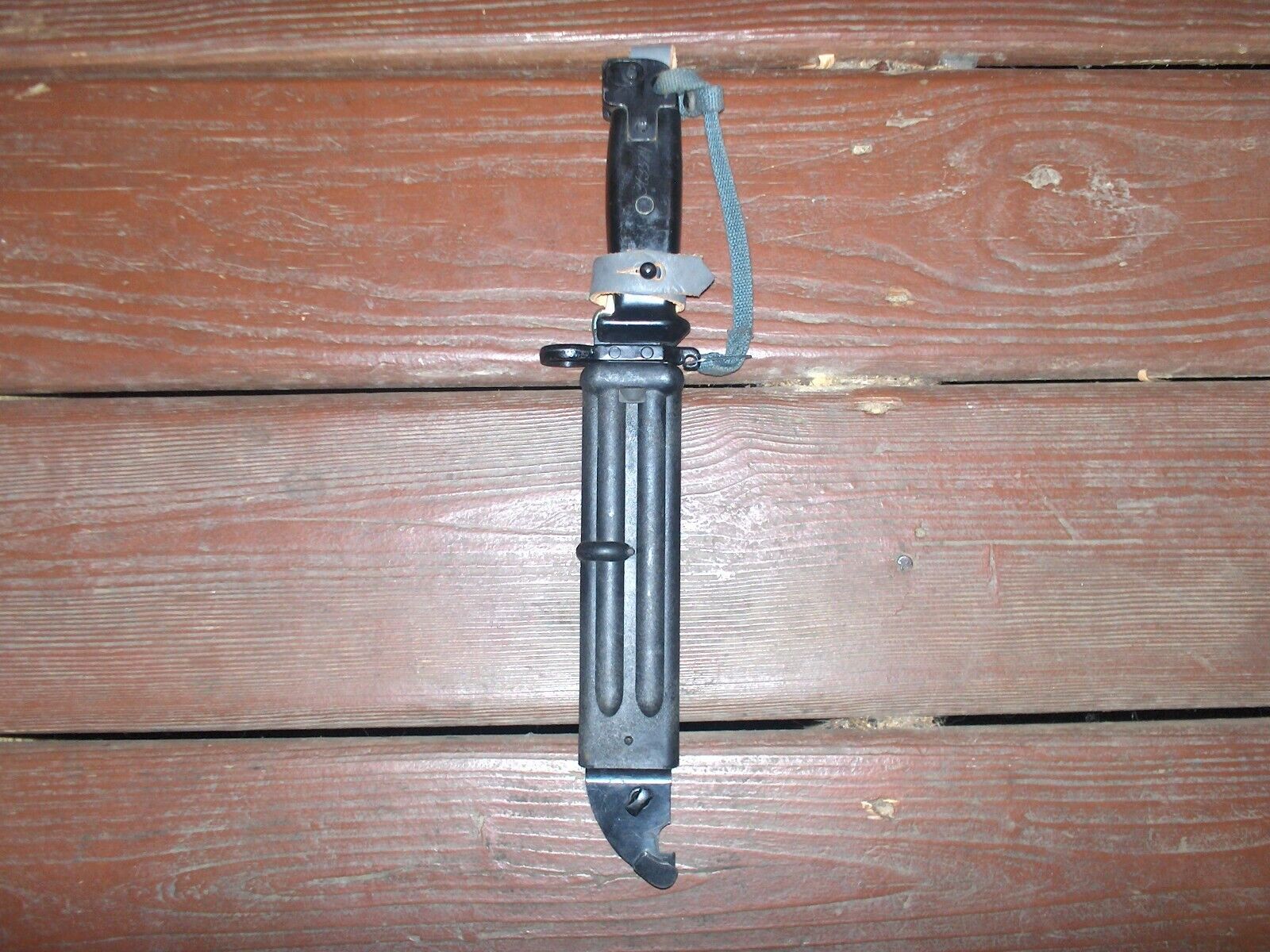  Bayonet East German Military Sawtooth Blade W/Scabbard  