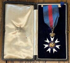 RARE ORIGIONAL BOXED BRITISH DISTINGUISHED ORDER St MICHAEL St GEORGE MEDAL picture